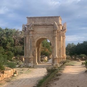 Meet your Posher, Rhitu